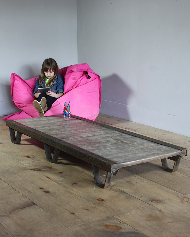 Industrial Low Pallet Table
