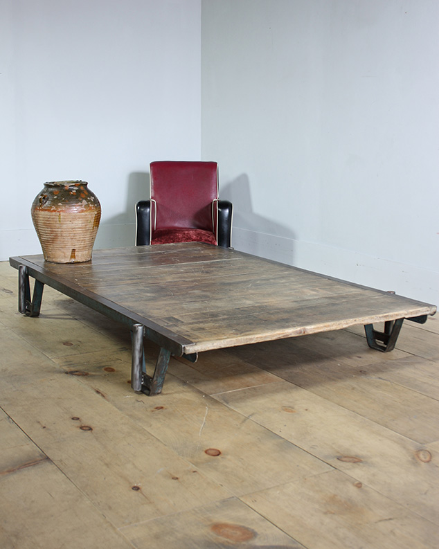 Railway Pallet Coffee Table