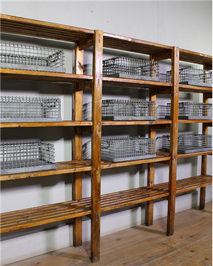 slatted shelving